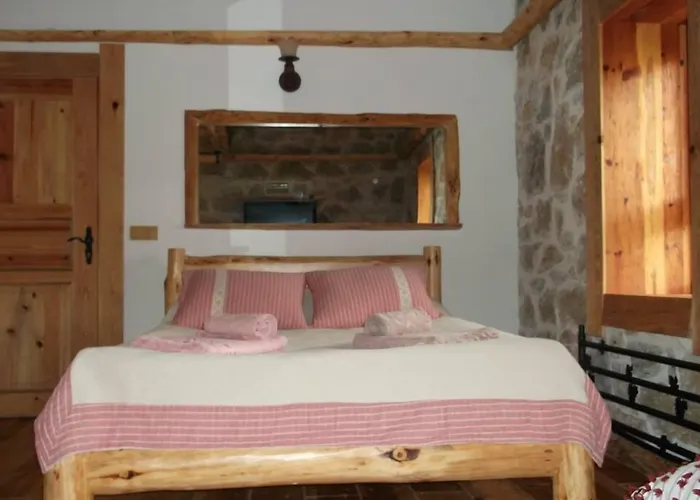 Hotell Mogla Tashan 3*