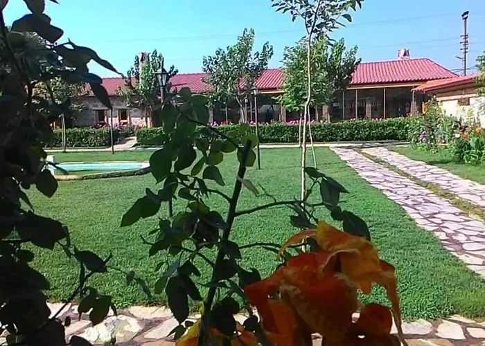 Mogla Tashan Hotell 3*