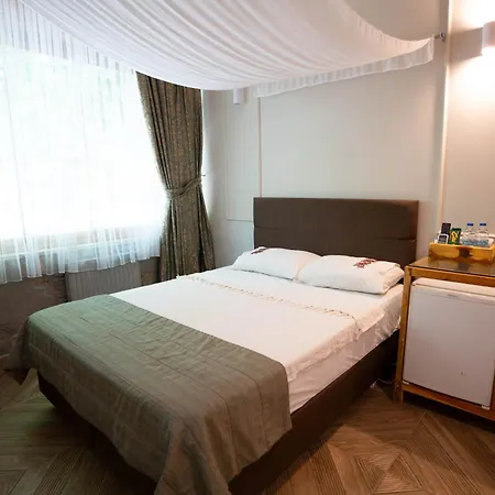 Mogla Tashan Hotel