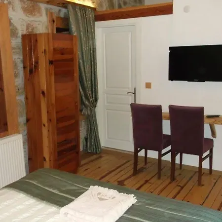 Mogla Tashan Hotel 3*
